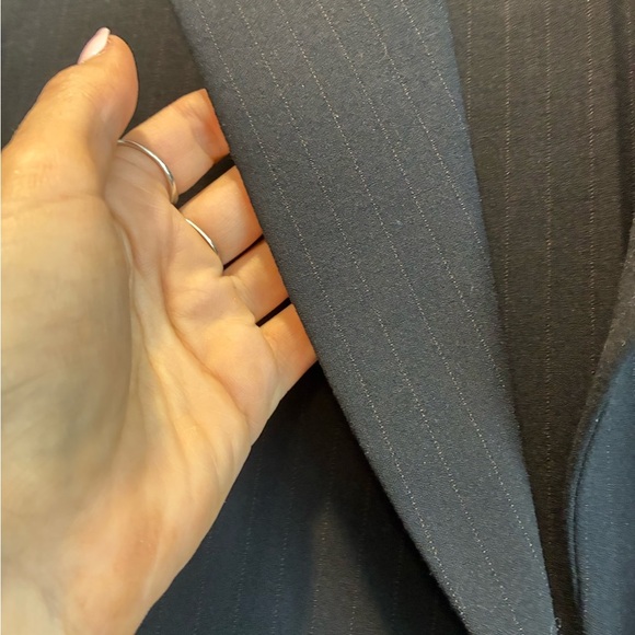 Donna Karan Signature NY striped professional suit NWT size 8 - Picture 3 of 5